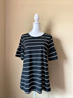 Tickled Teal Black and White Striped Ruffle Sleeve Top Like New